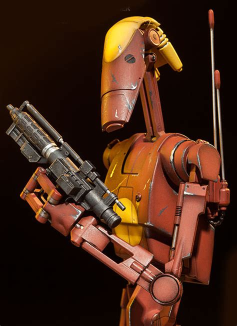 Star Wars: Geonosis Commander Battle Droid - 12" Figure Images at ...