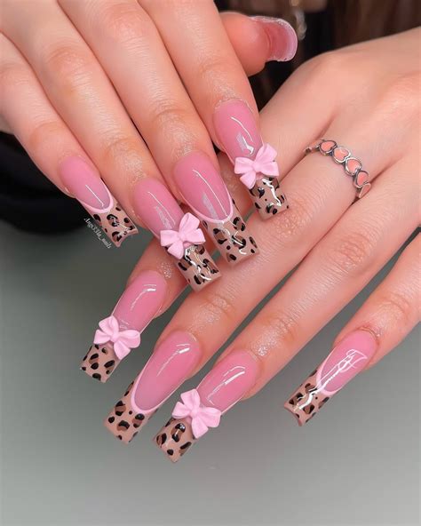 cheetah print nail ideas  unleash  wild side blck fashion