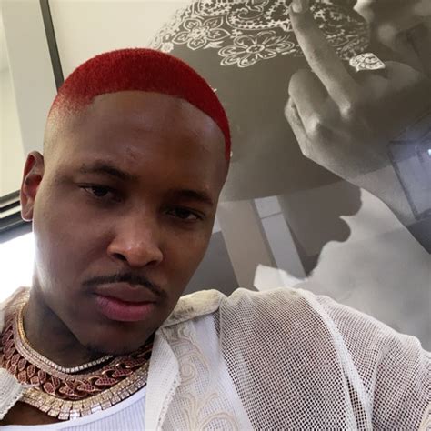 Letra de Weird - YG - Lyrics | LETRASBOOM.COM
