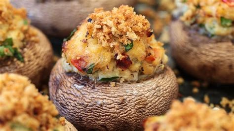 Crab Stuffed Mushrooms | Mantitlement