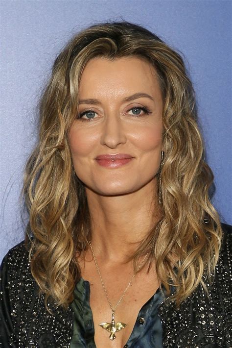Natascha Mcelhone Haircut