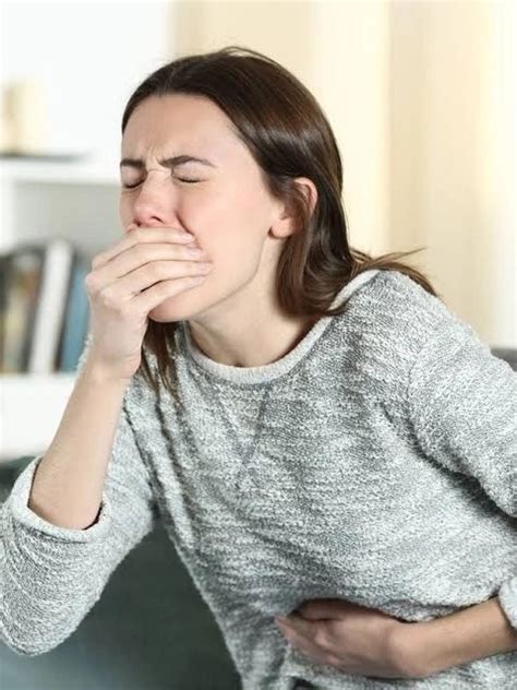 Diferença De Nausea E Enjoo - NÁUSEA OU ENJOO? | Aline Moura