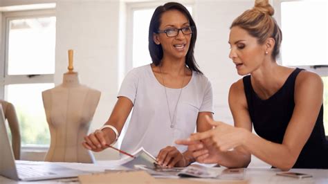 Art Director Careers - Career Girls
