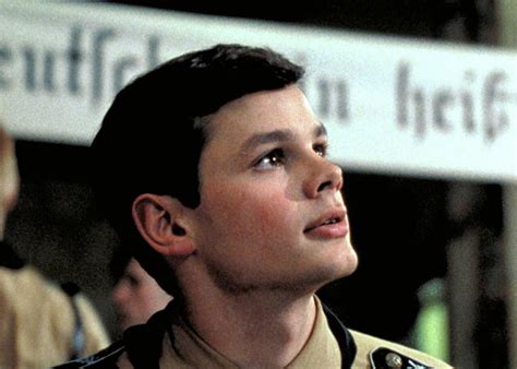 Фото: Европа, Европа / Кадр из фильма «Европа, Европа» (1990) #3368174