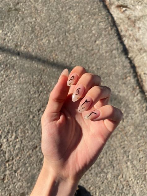 Руны на ногтях | Nail designs, Nail art, Nail inspo