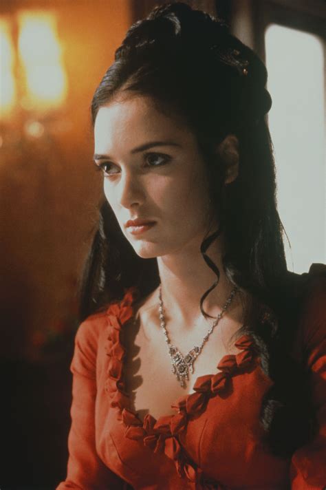 Winona Ryder in Dracula | Winona ryder, Bram stoker's dracula, Winona ...