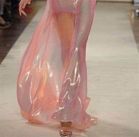 ふらくにー。 (@frahkniy) on X | Runway fashion, Fashion, Style