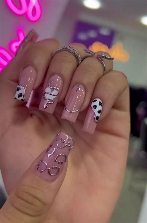 Pin de Alyssa Solberg en n a i l s | Manicura de uñas, Manicura, Uñas ...