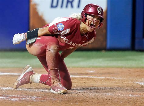 Top 10 NCAA softball players entering the 2024 season