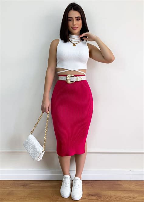 Look Com Saia Midi Canelada - Saia Midi Tricot Modal Canelada c/ Fenda | Moda mulhere, Moda, Looks ...