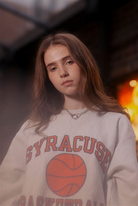 Clairo’s ‘Pretty Girl’ Went Viral. Then She Had to Prove Herself. - The
