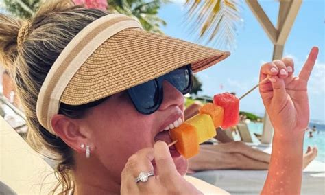 Plan your perfect holiday to sunny Curaçao | KLM Holidays