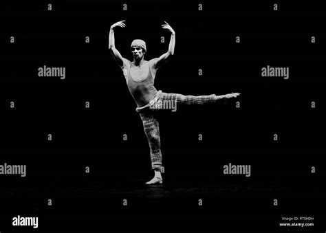 Nureyev hi-res stock photography and images - Alamy
