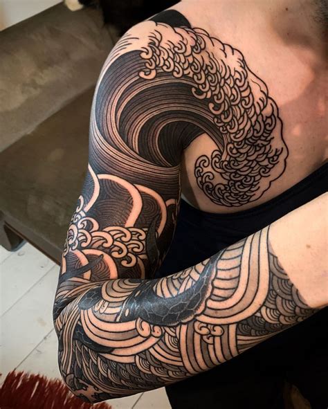 Tribal wave tattoos – Artofit
