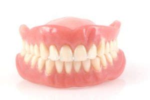The Art Of Beaming Smiles: 5 Simple Ways To Whiten Your Dentures At Home