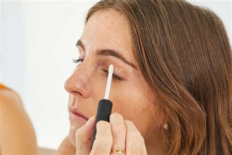 What is Eyeshadow Primer? How to Apply? - After SYBIL