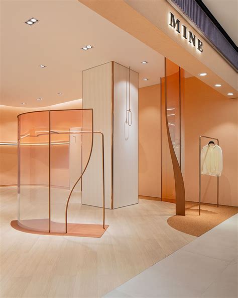 Бутик корейского бренда Mine по проекту WGNB | Retail interior design ...