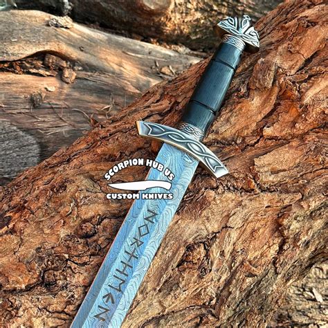 custom northmen replica sword viking sword hand forged damascus steel