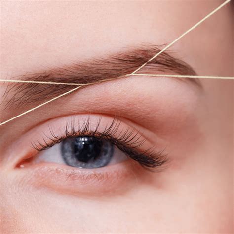 Eyebrow Threading – Classic Threading | Where Beauty Meets Perfection