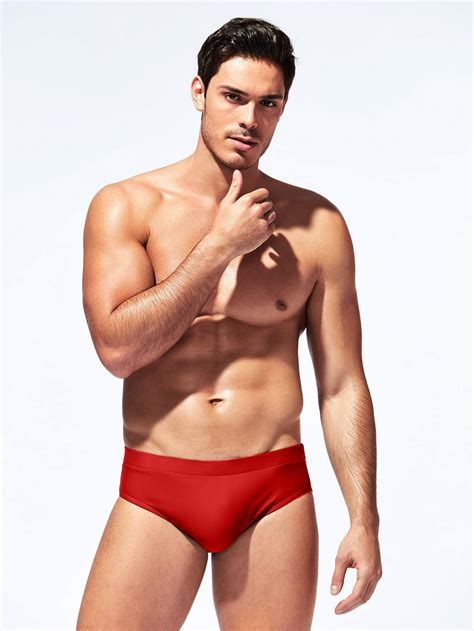 Manfinity Men Beach Vacation Solid Swim Brief,Hawaiian | SHEIN USA