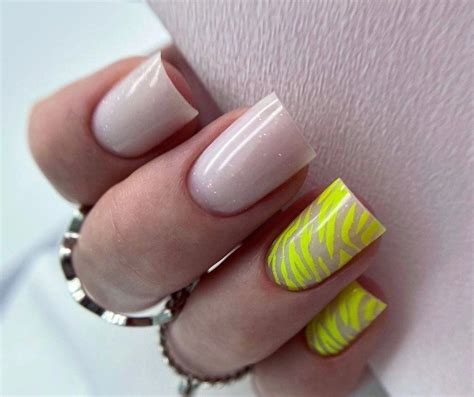 Пин от пользователя Nicolle Burguez на доске Nailart semi ...