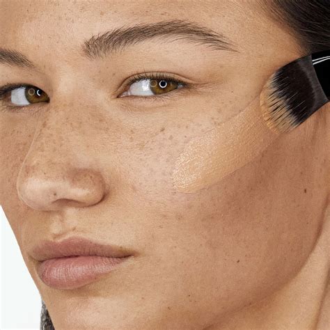 Smashbox Always-On Skin Balancing Foundation Dark 20 Neutral - Longwearing Hydrating Formula