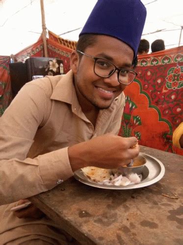 Sharif GIF - Sharif - Discover & Share GIFs