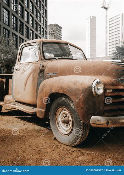 vintage pickup truck 3