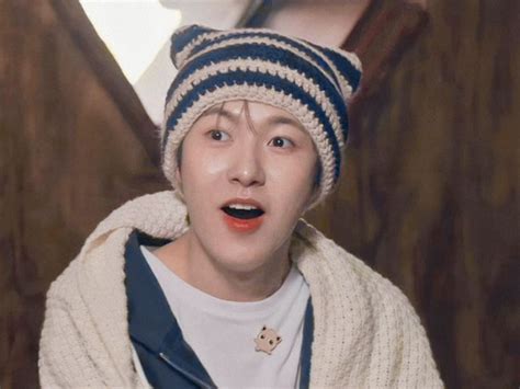 pin oleh hanna  renjun gambar pacar foto kekasih pacar lelaki