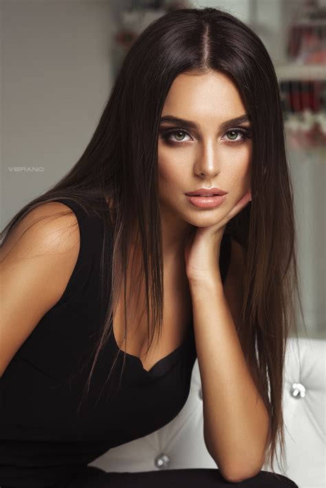 Anastasia Leonova