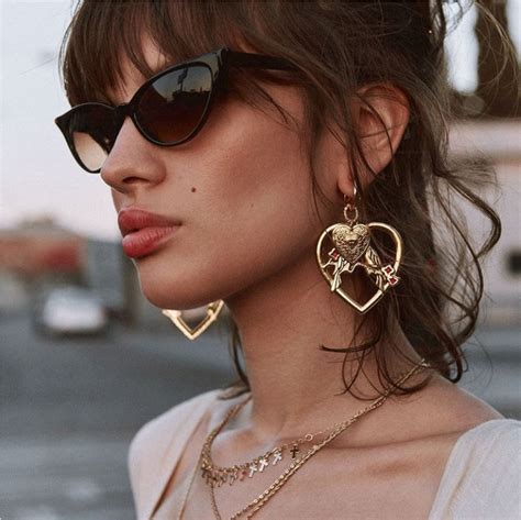 learn    types  earrings  earring backs