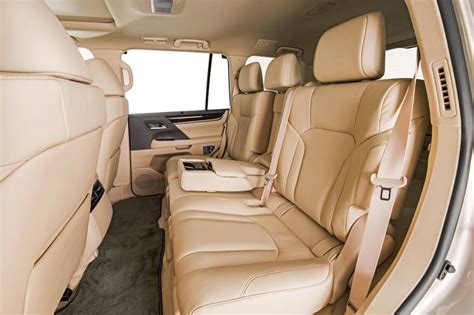 2021 Lexus LX 570 Pictures - 90 Photos | Edmunds
