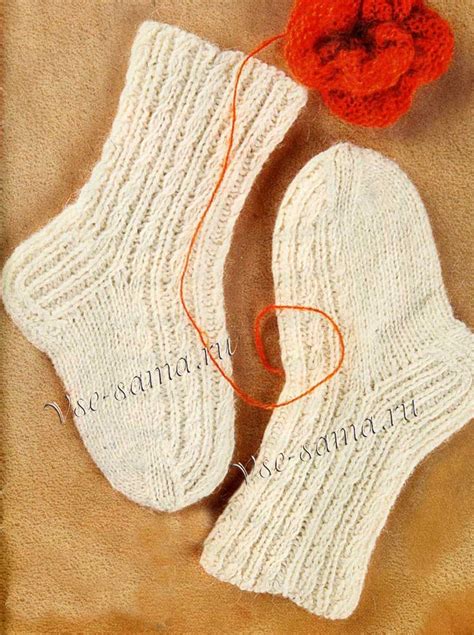 Белые носки с косами, фото | Socks, White sock, Knee high sock