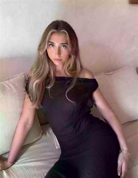 OnlyFans star Lily Phillips who slept with 100 men in one day breaks