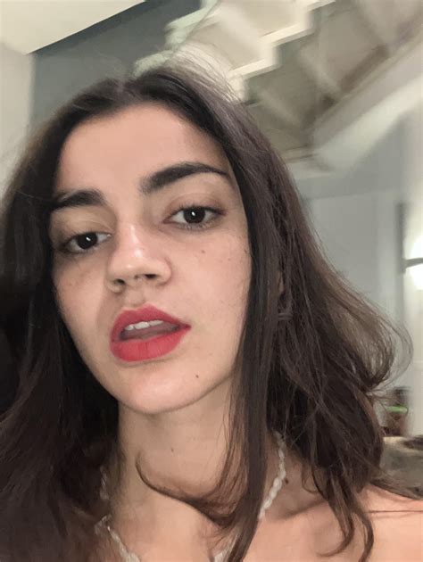 Getting ready for a date : r/FreckledGirls