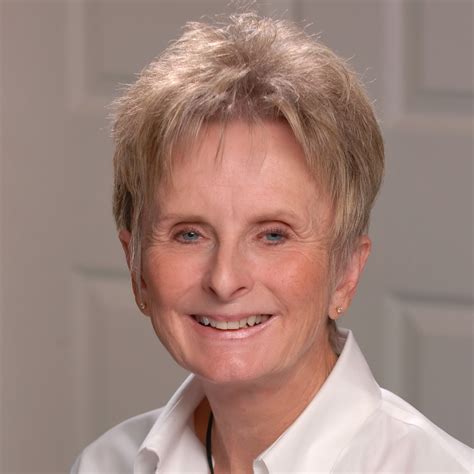 Susan Miller's Instagram, Twitter & Facebook on IDCrawl