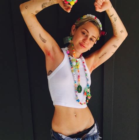 "Pussycut" - Styling für untenrum: Frisier' dir die Schamhaare! - n-tv.de
