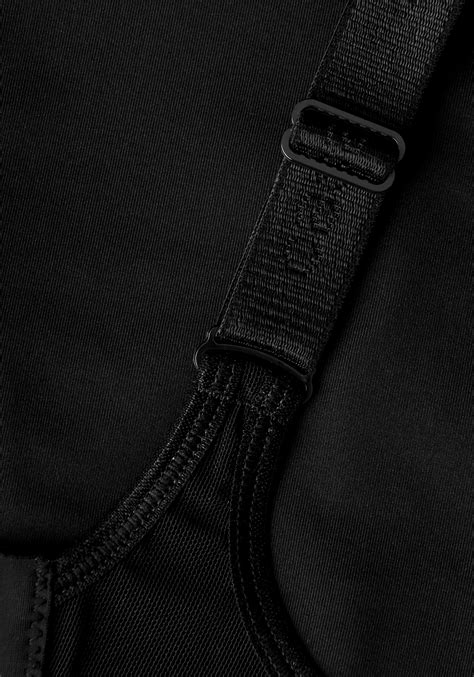 Pulse Sports Bra - Black | CASALL