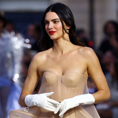 KENDALL JENNER News | Latest KENDALL JENNER Updates, Stories & Photos