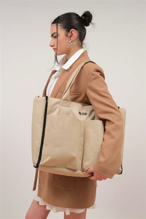 Tote bags – Muse the shop