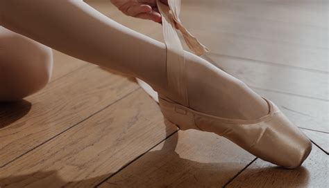 A Complete Guide to Pointe Shoes – Studio R Ballet