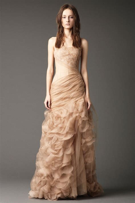 Vera Wang "Joy" | Vera wang wedding gowns, Wedding dresses vera wang
