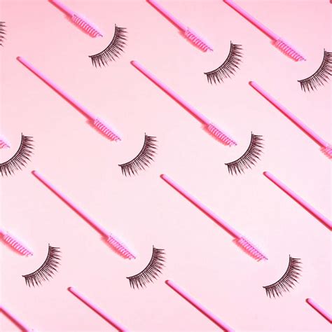 Download Eyelash Background | Wallpapers.com