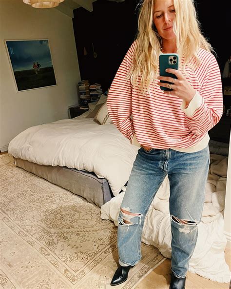 Sarah Wright Olsen (@swrightolsen) • Instagram photos and videos