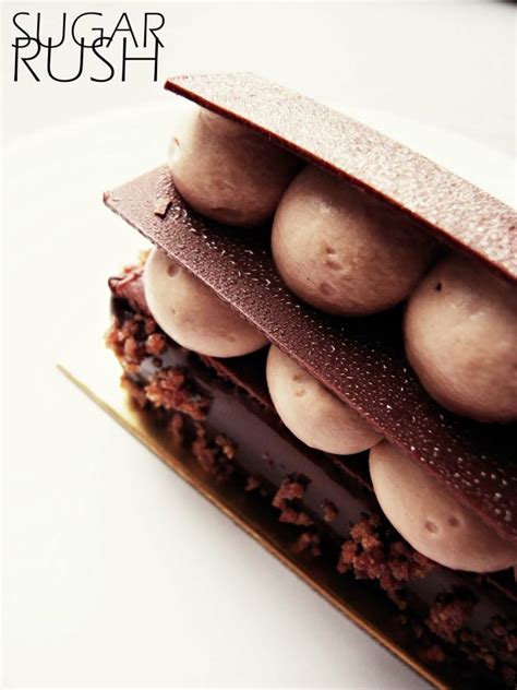 CANELE – LE ROYALE CAKE | ORAL PLEASURE