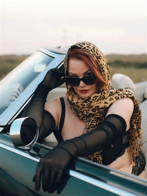 Ruby Roxx - Nude In the Landscape with creative genius @vincehemingson