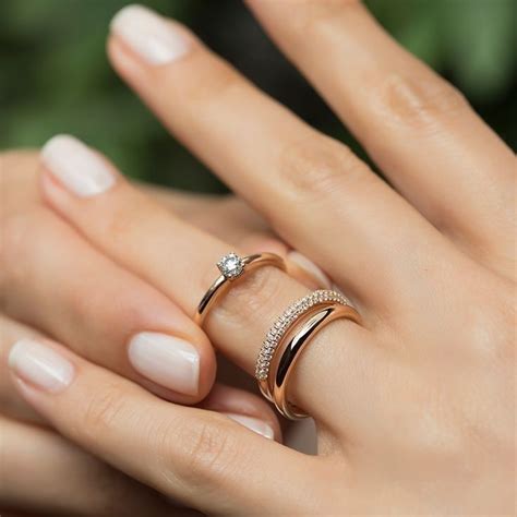 Pin by Kajal's art on jwellery | Wedding rings, Gold ring designs ...