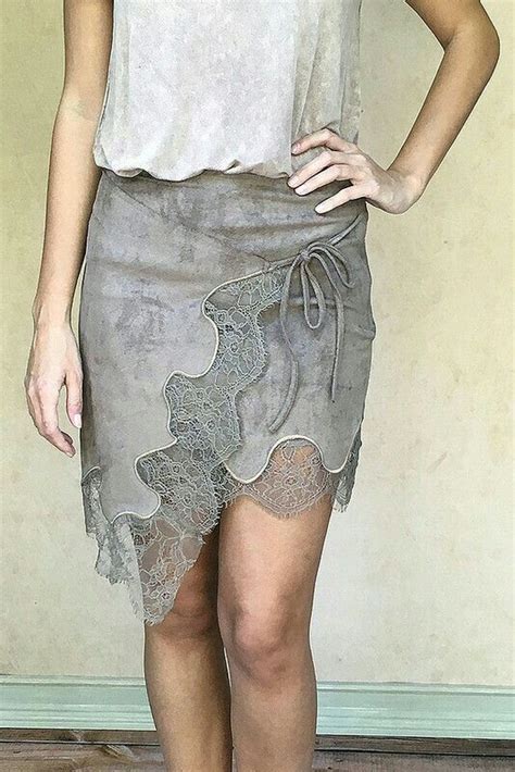 Pin by Sveta on юбки | Fashion sketches dresses, Lace fashion, Fashion ...