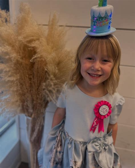 michelle • pryhoda | Happy 5th birthday to my beautiful Hannah banana 👑