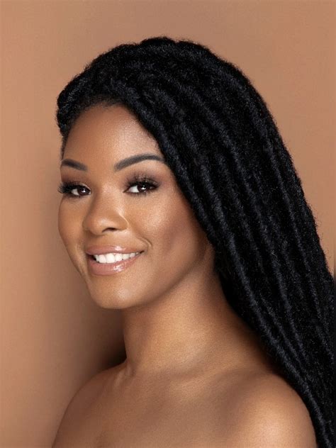 Meet The Makers: Christina Tegbe of 54 Thrones - Sweet July